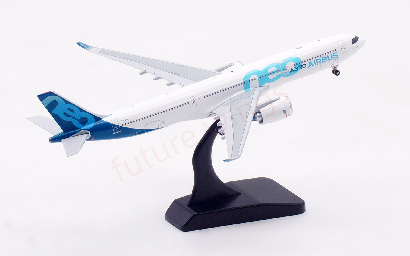 1:400 Aviation400 Airbus House Color A330-900NEO F-WTTN Free Tractor+Stand
