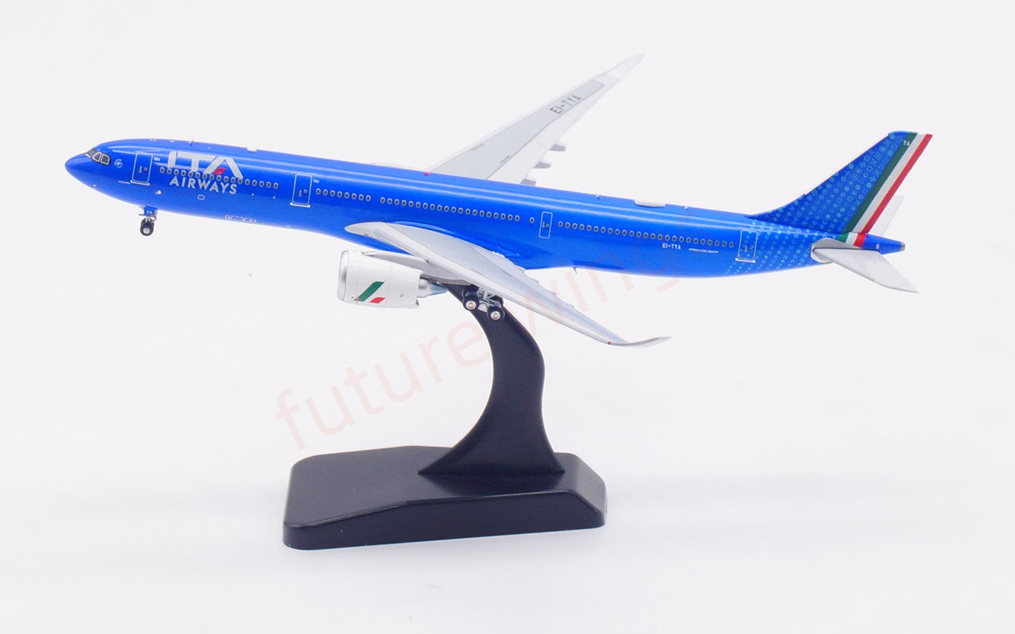 1:400 Aviation400 ITA A330-900NEO EI-TYA Aircraft Model Tractor+Stand