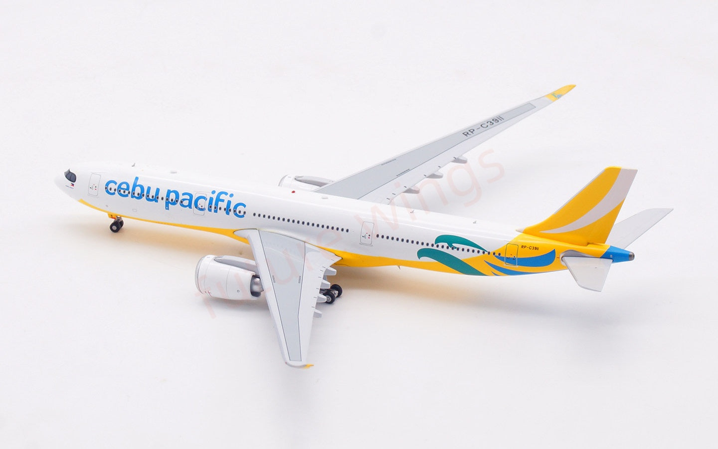 1:400 Aviation400 Cebu Pacific A330-900NEO RP-C3911 Aircraft Model Tractor+Stand