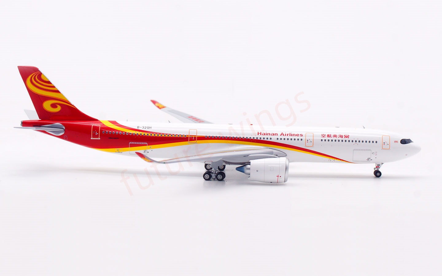 1:400 Aviation400 Hainan Airlines A330-900NEO B-32QH Aircraft ModelTractor+Stand