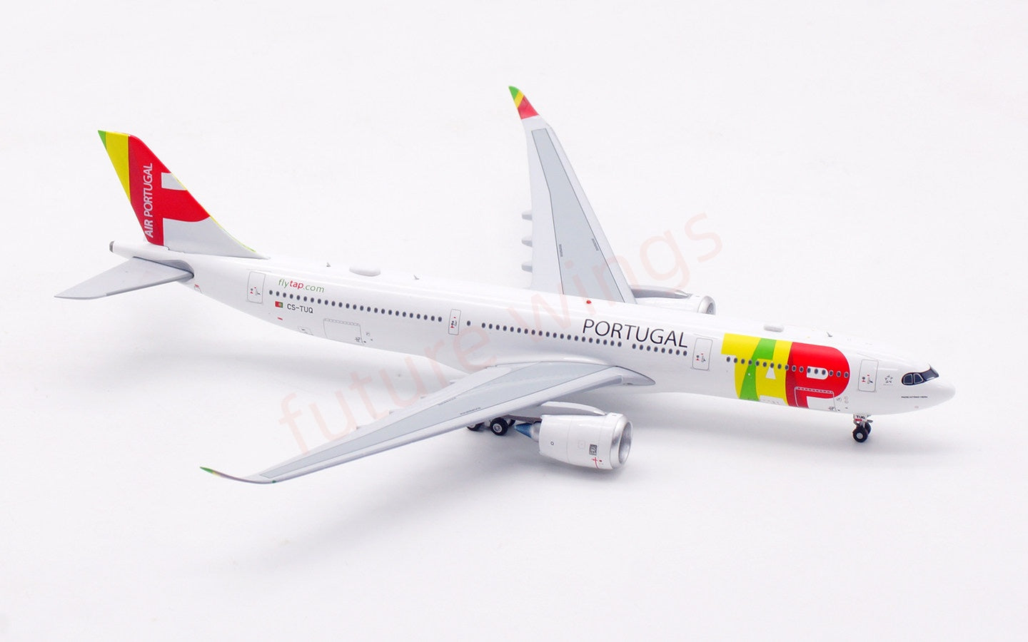 1:400 Aviation400 TAP A330-900NEO CS-TUQ Aircraft Model Tractor+Stand