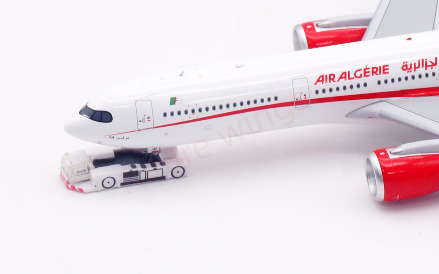 1:400 Aviation400 Air Algerie A330-900NEO 7T-VJD Aircraft Model Tractor+Stand