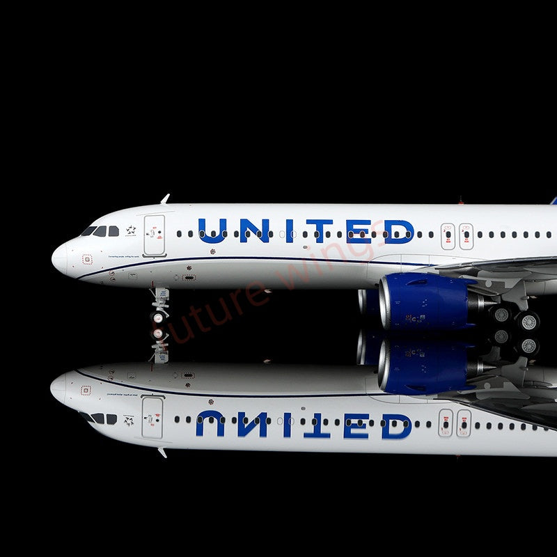 1:200 SQ Wings United Airlines A321 N44550 "100Years" Diecast Aircraft Model
