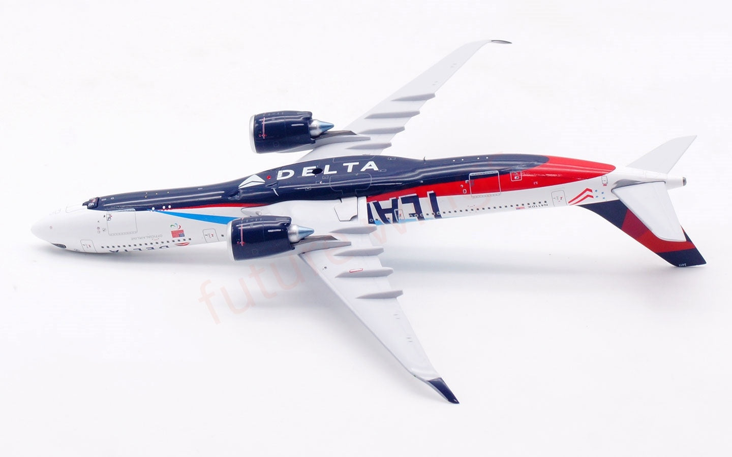 1:400 Aviation400 Delta Airlines A330-900NEO N411DX FreeTractor+Stand