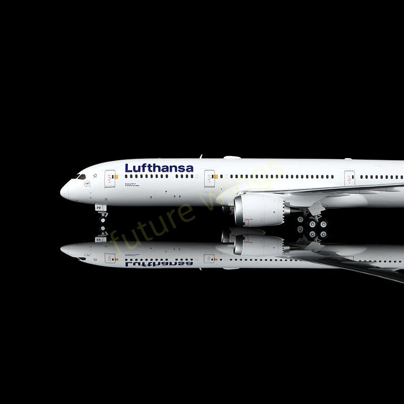 1:200 SQ Wings Lufthansa Airlines B787-9 D-ABPF Diecast Aircraft Model
