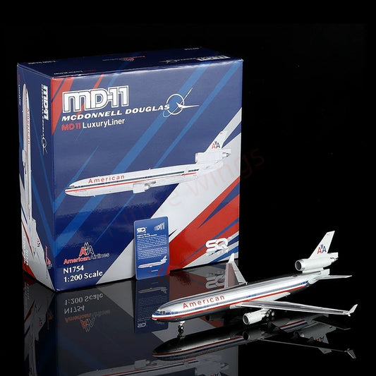 1:200 SQ Wings American Airlines MD-11 N1754/N1766A Diecast Aircraft Model