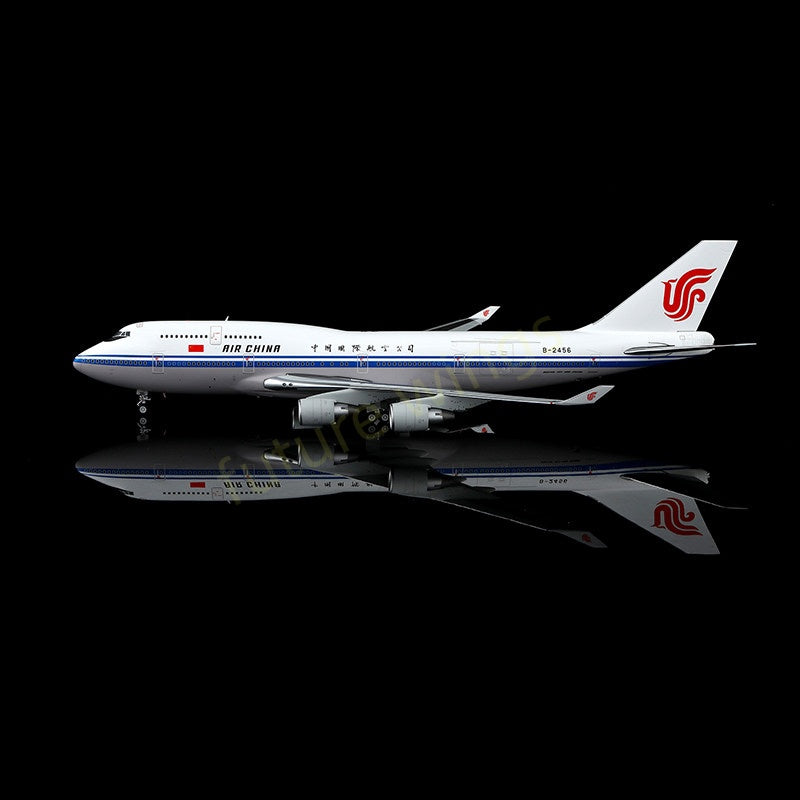 1:200 SQ Wings Air China B747-400 B-2456 Diecast Aircraft Model