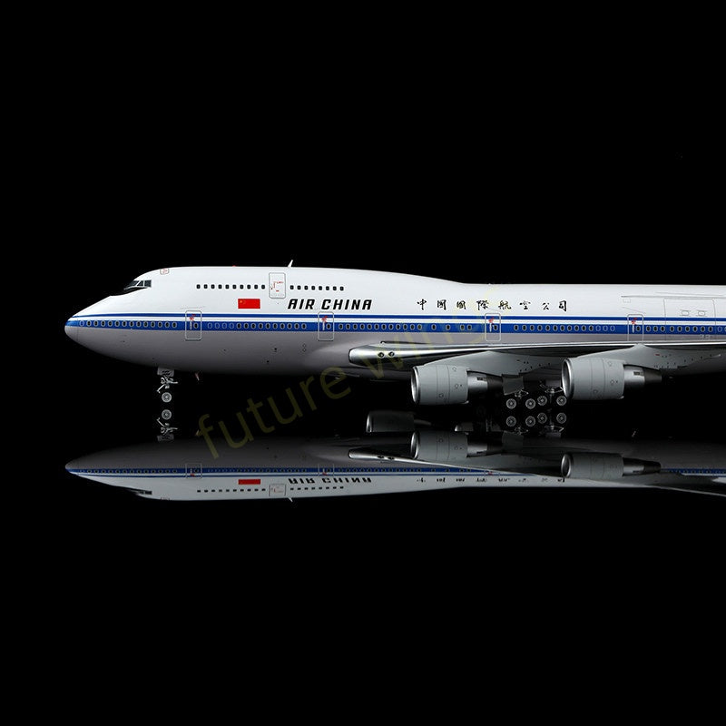 1:200 SQ Wings Air China B747-400 B-2456 Diecast Aircraft Model