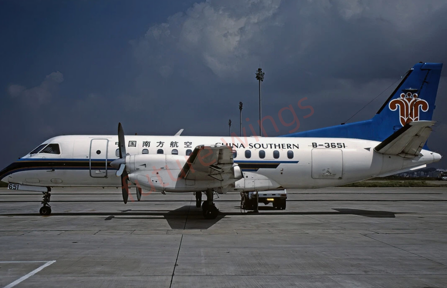 1:200 KJ Models(JC Wings) China Southern Airlines SAAB  340B B-3651 Diecast Aircraft Model