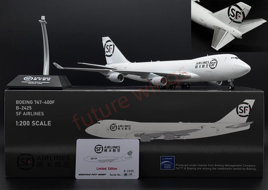 1:200 KJ Models(JC Wings) SF Express B747-400 B-2425 Diecast Aircraft Model (New‑mold movable tail fin)