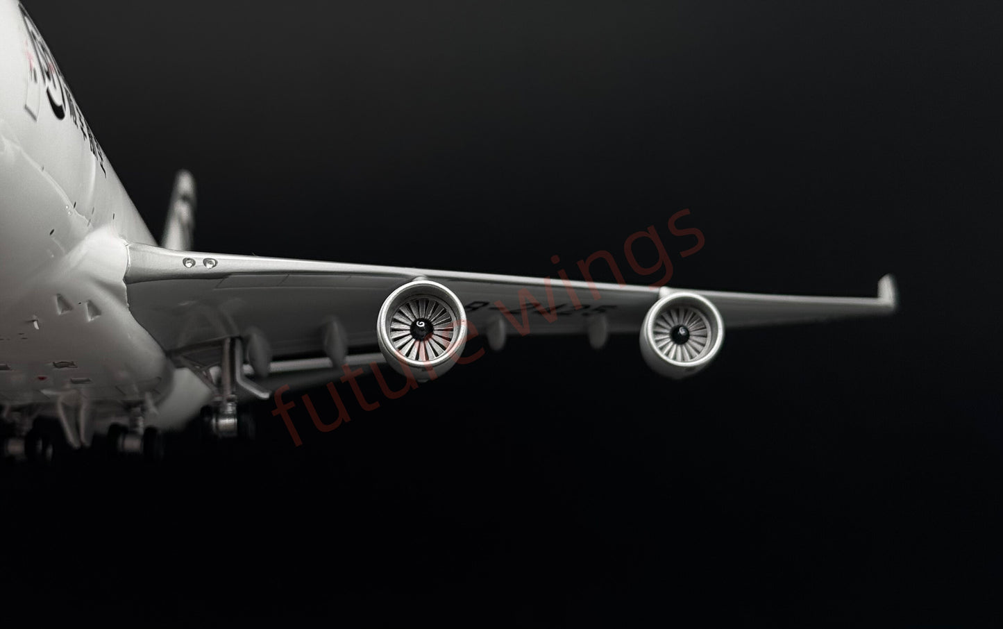 1:200 KJ Models(JC Wings) SF Express B747-400 B-2425 Diecast Aircraft Model (New‑mold movable tail fin)