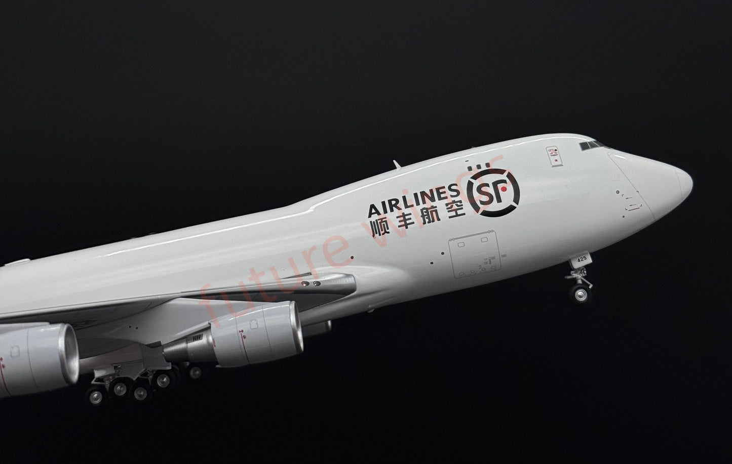 1:200 KJ Models(JC Wings) SF Express B747-400 B-2425 Diecast Aircraft Model (New‑mold movable tail fin)