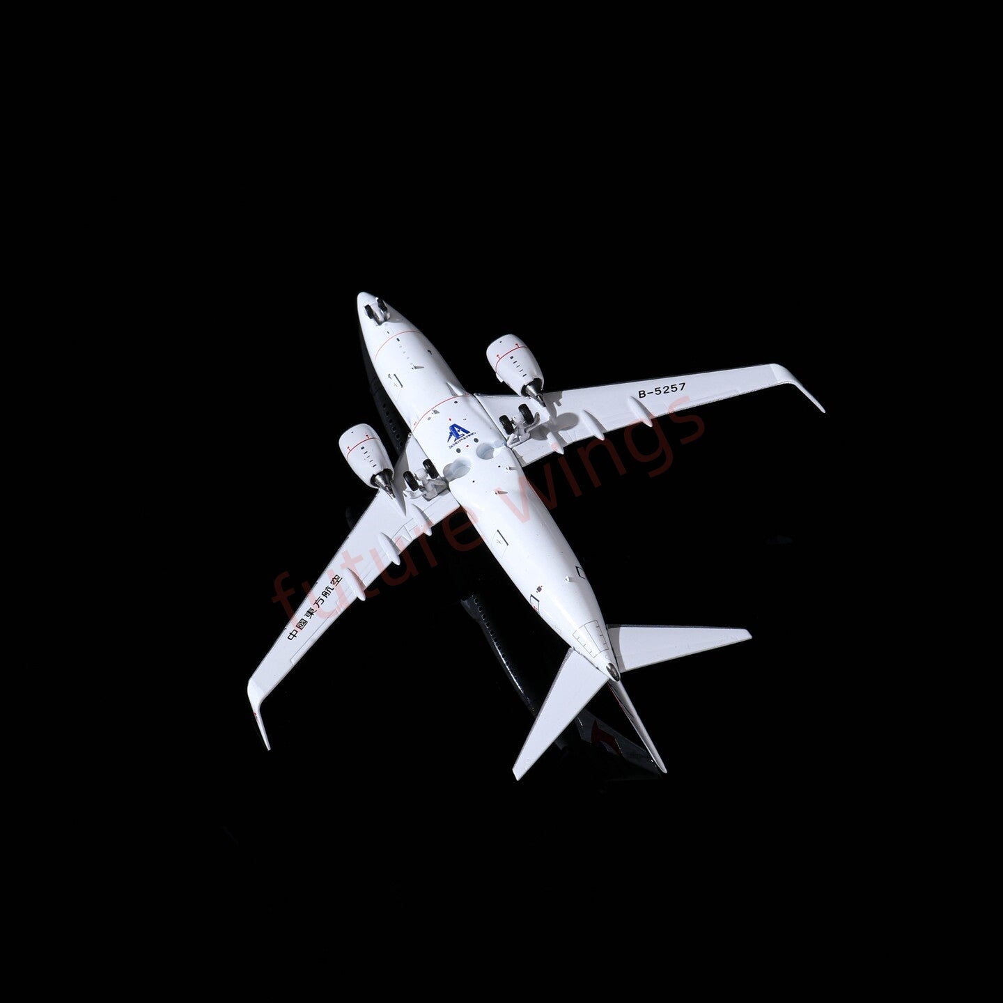 1:400 AeroPolaris China Eastern Airlines B737-700 B-5257 Aircraft Model+Free Tractor