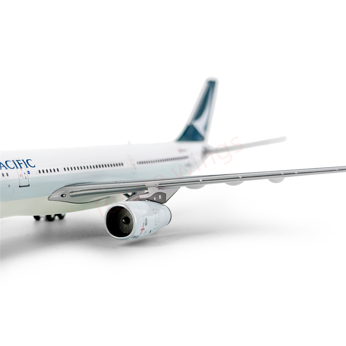 1:400 GeminiStar Cathay Pacific A330-300 B-HLL B-HLK B-LAJ+Free Tractor