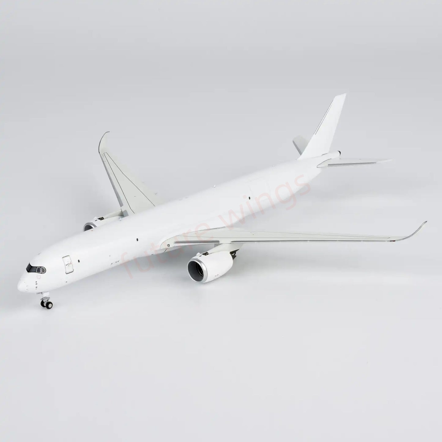 1:400 NG Models NG46000 Airbus A350F Blank Aircraft Model +Free Tractor