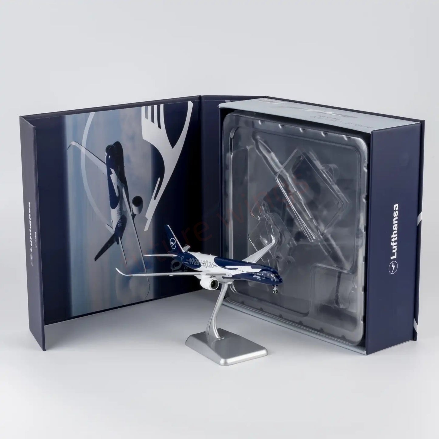 1:400 NG Models NG39130 Lufthansa A350-900 D-AIXL “100years”  "Luxury Package"Aircraft Model +Free Tractor