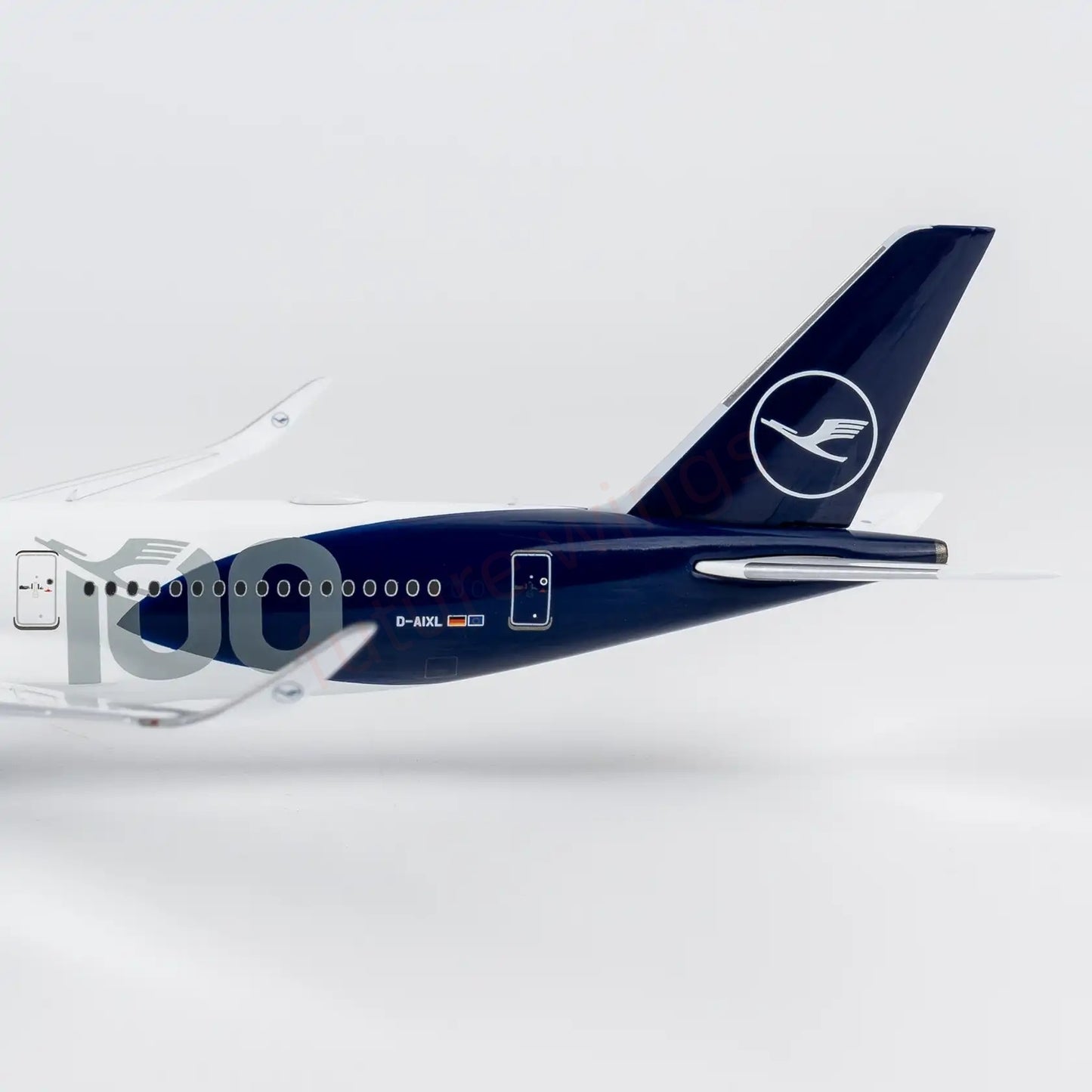 1:400 NG Models NG39131 Lufthansa A350-900 D-AIXL “100years” Aircraft Model +Free Tractor