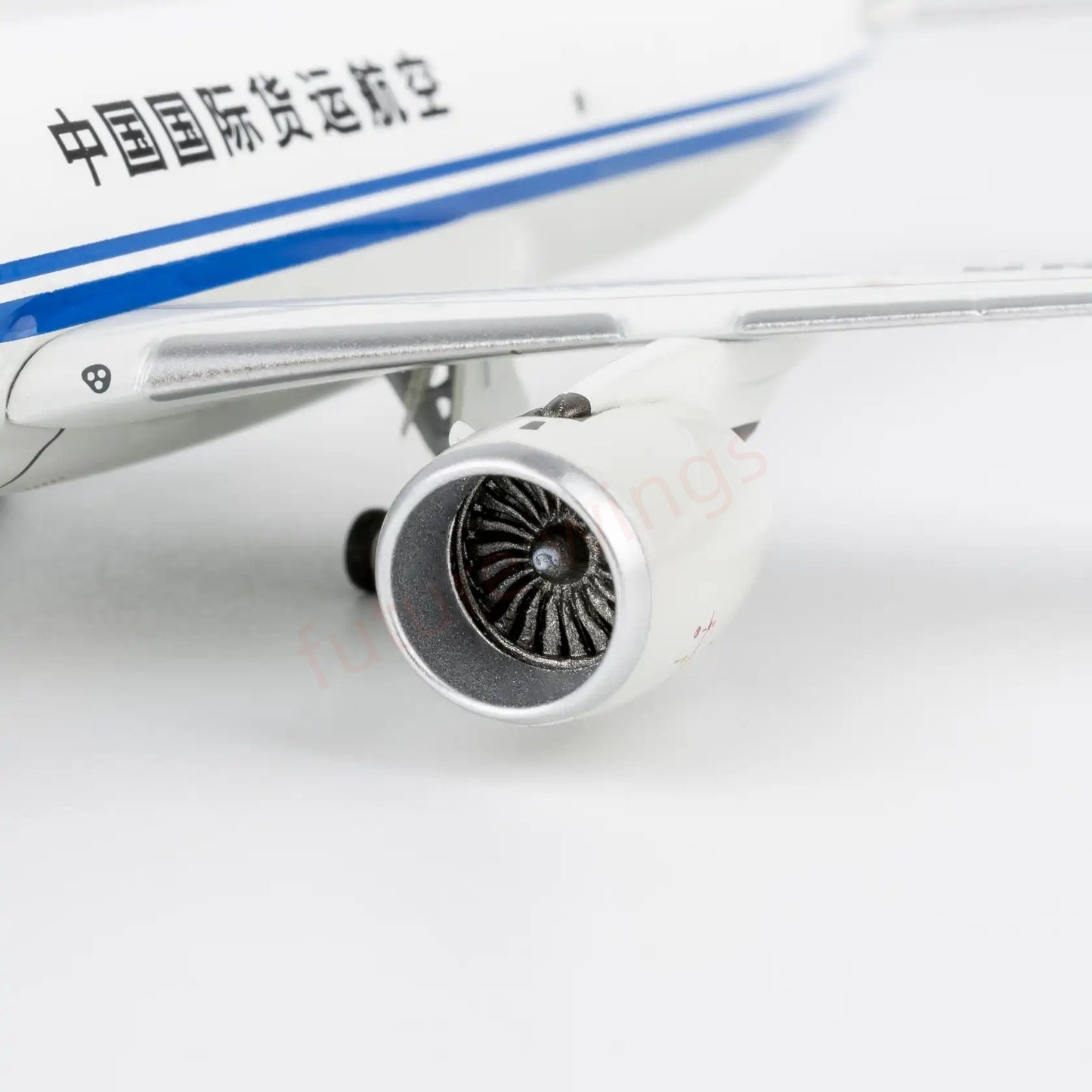 1:400 NG Models NG46011 Air China Cargo A350F Aircraft Model +Free Tractor