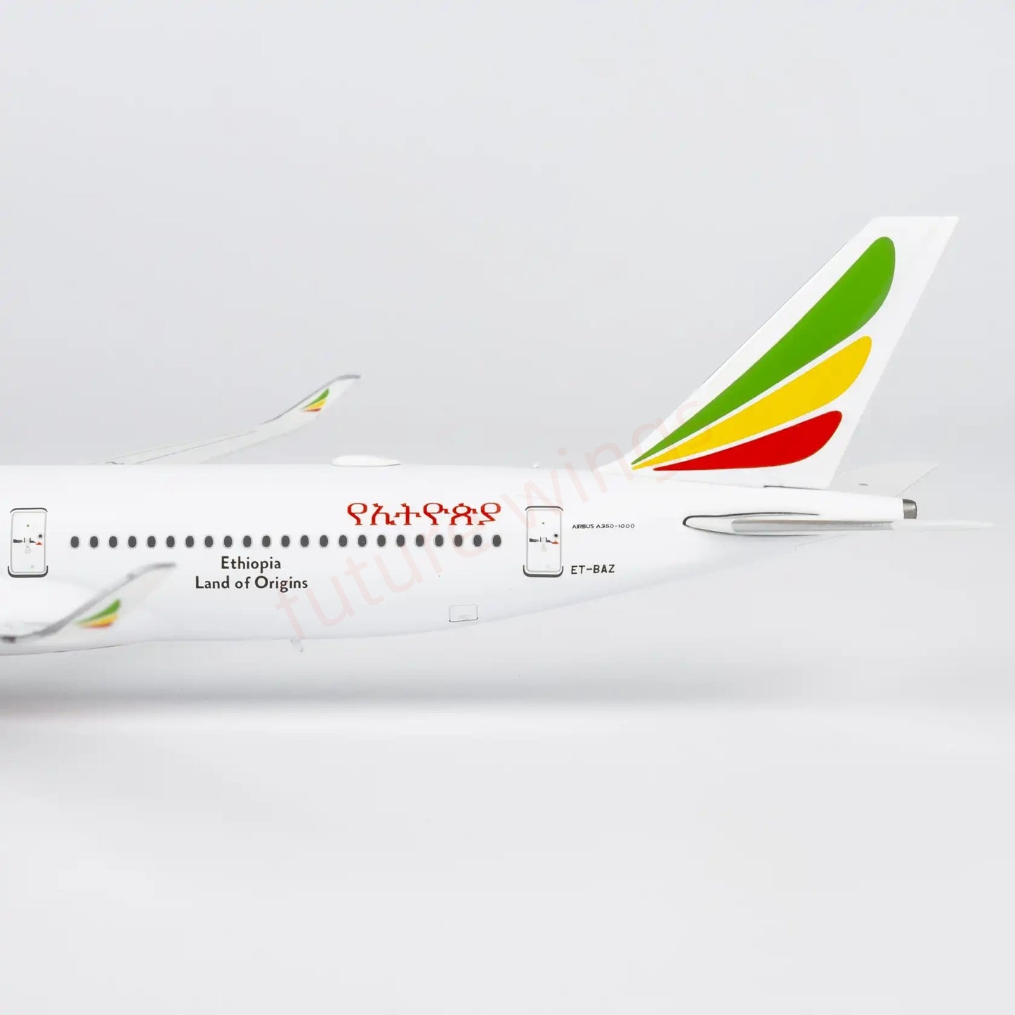 1:400 NG Models NG57035 Ethiopian Airlines A350-1000 ET-BAZ Aircraft Model+Free Tractor