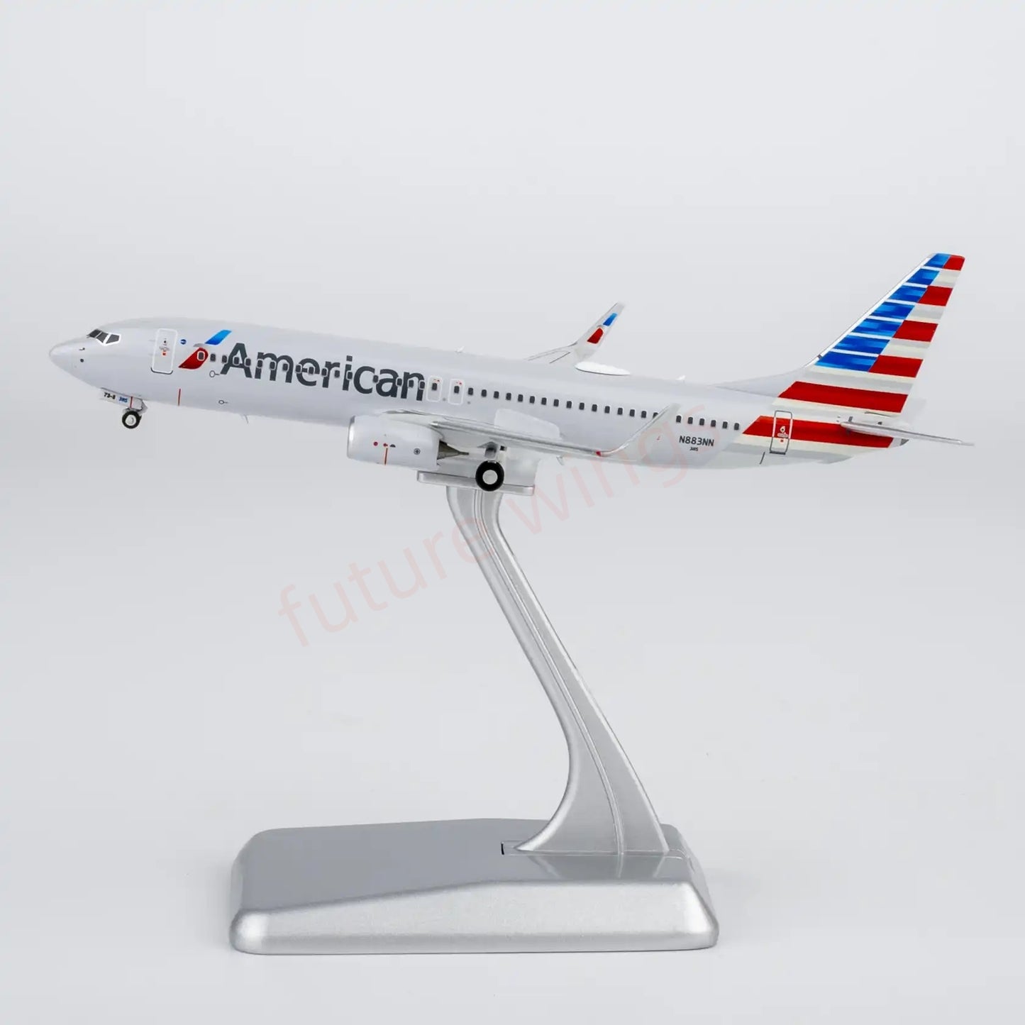 1:400 NG Models NG58260 American Airlines B737-800 N883NN "Luxury Package"Aircraft Model+Free Tractor