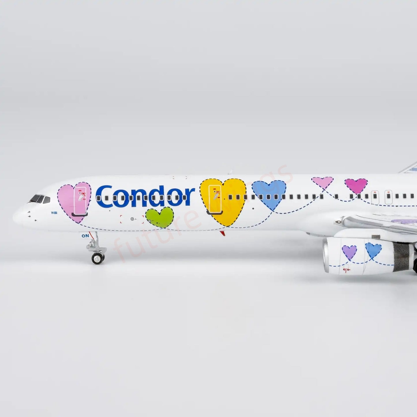 1:400 NG Models NG45010 Condor B757-300 D-ABON "Luxury Package" Aircraft Model+Free Tractor