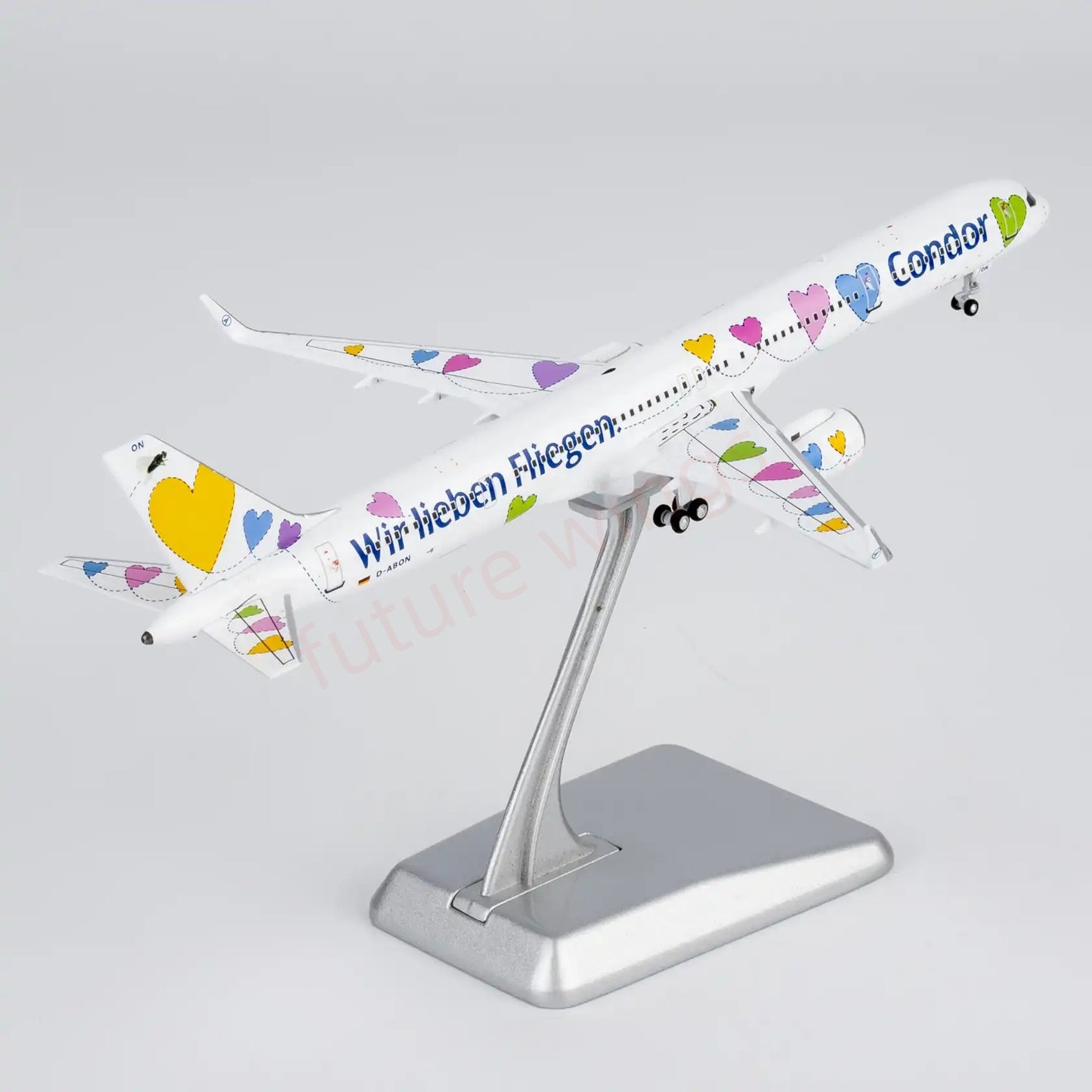1:400 NG Models NG45010 Condor B757-300 D-ABON "Luxury Package" Aircraft Model+Free Tractor