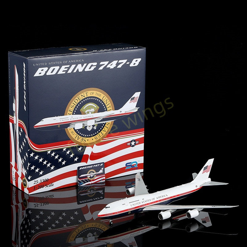 1:200 SQ Wings L2418 USAF B747-8 "Air Force One" Diecast Aircraft Model