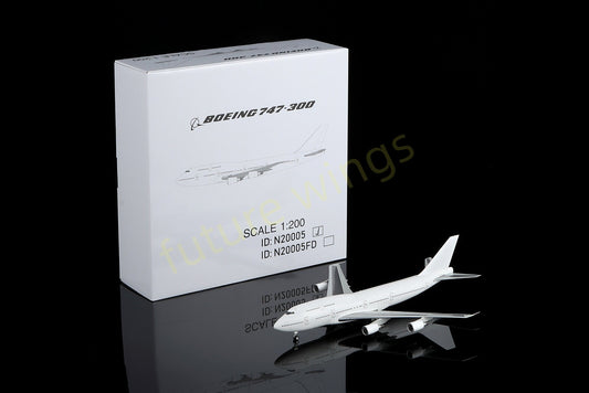 1:200 SQ Wings B747-300 Blank Aircraft Model With Stand