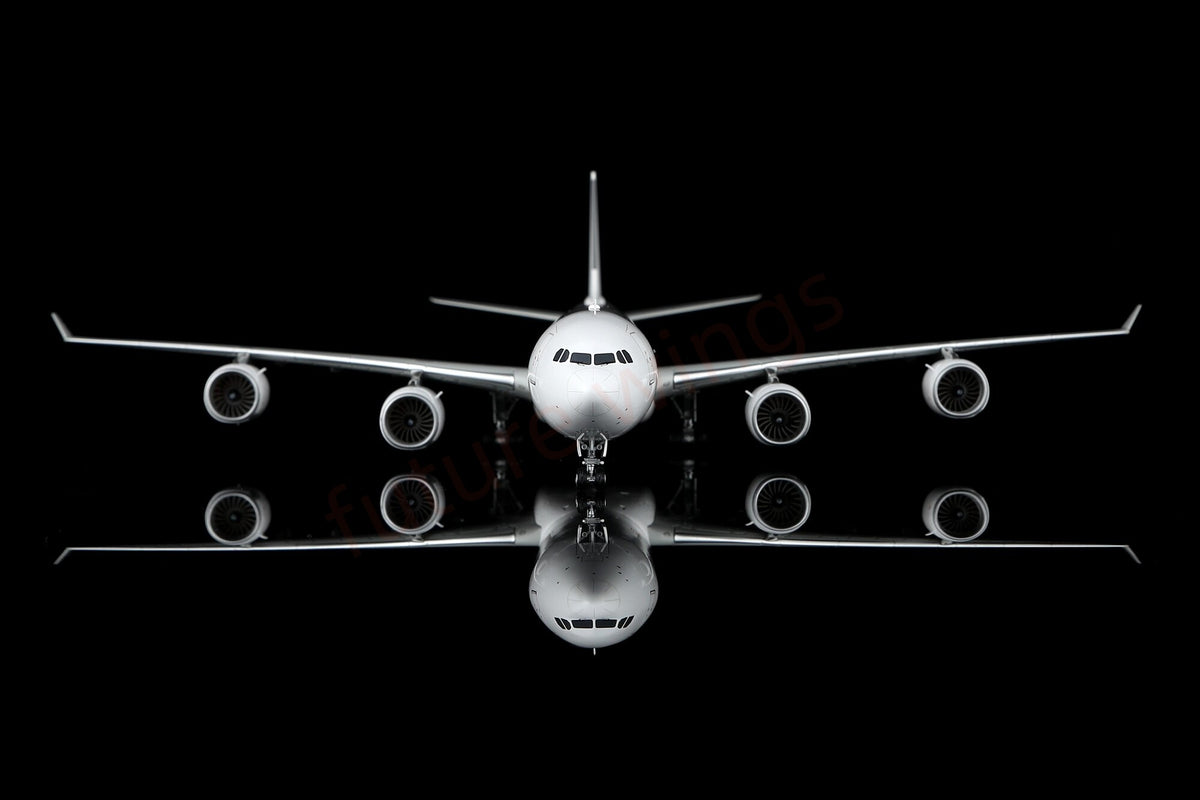 1:200 SQ Wings A340-600 Blank Aircraft Model With Stand
