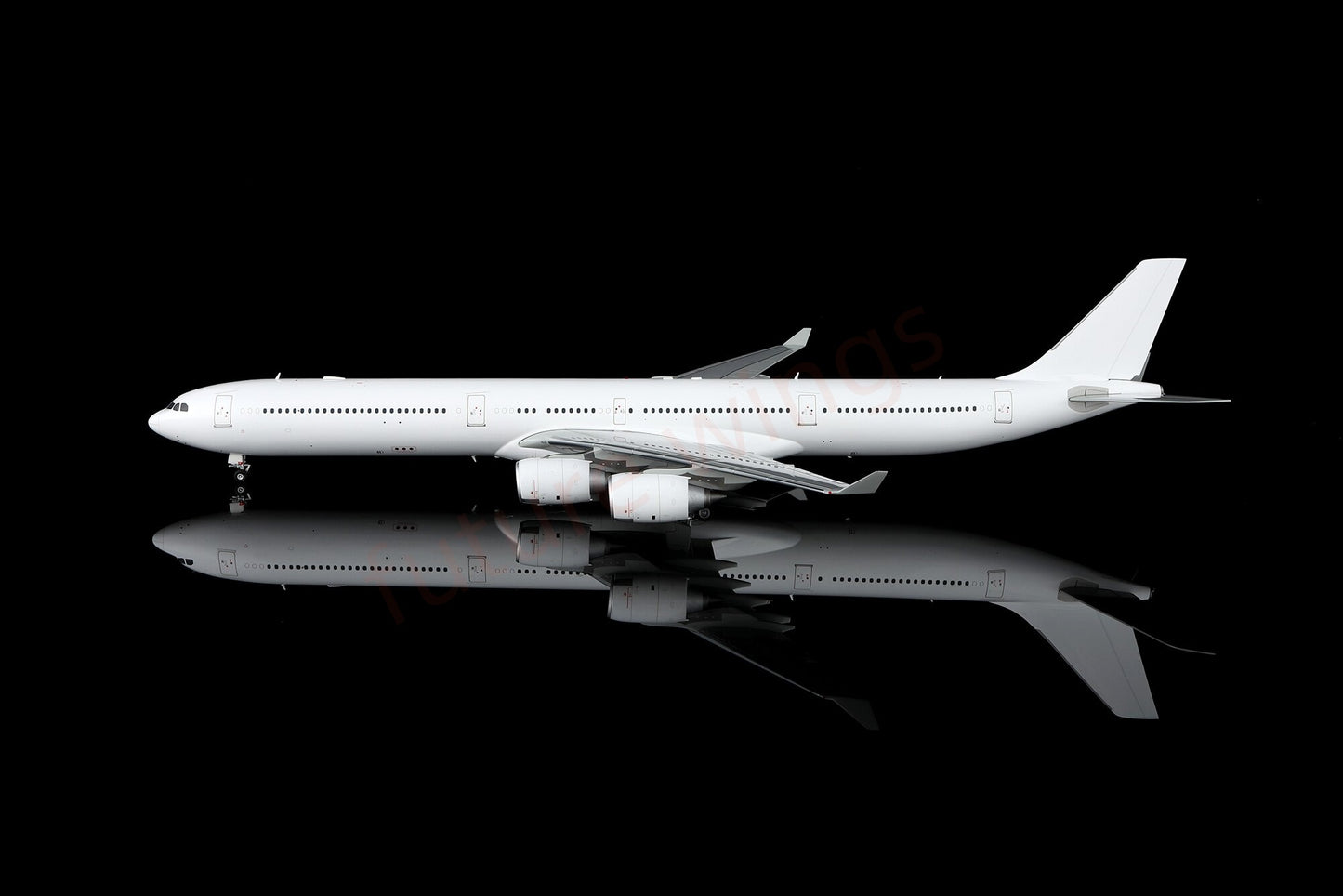 1:200 SQ Wings A340-600 Blank Aircraft Model With Stand