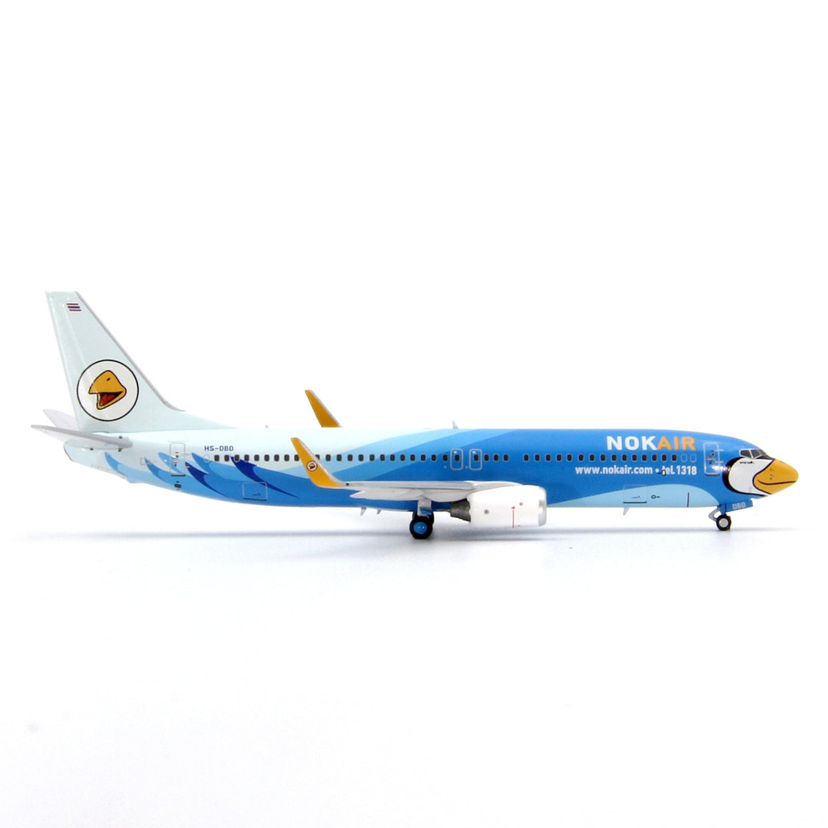 1:400 PandaModel NOK Air B737-800 HS-DBD Aircraft Model+Free Tractor