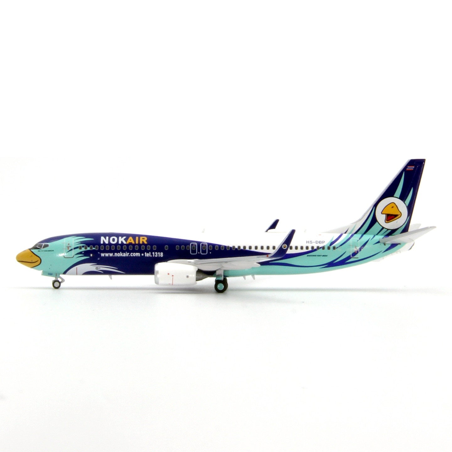 1:400 PandaModel NOK Air B737-800 HS-DBP Aircraft Model+Free Tractor