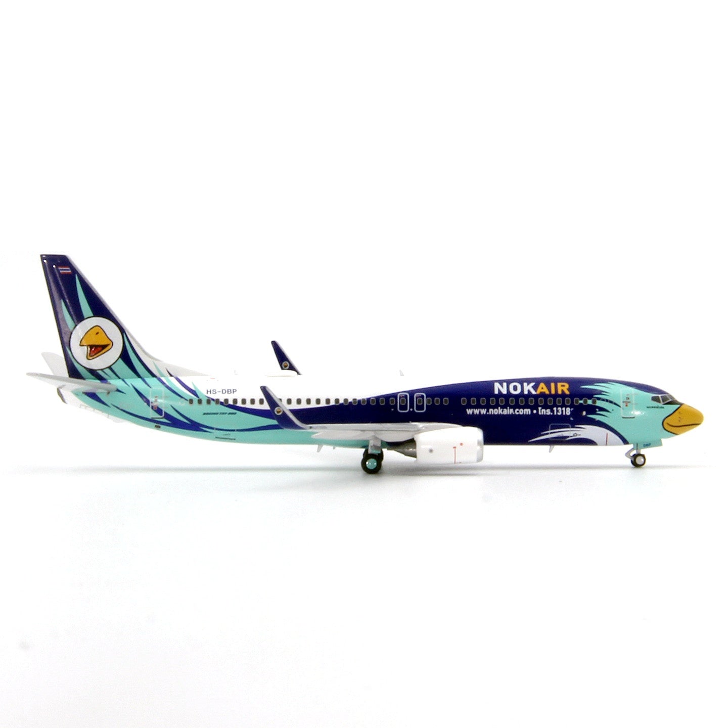 1:400 PandaModel NOK Air B737-800 HS-DBP Aircraft Model+Free Tractor