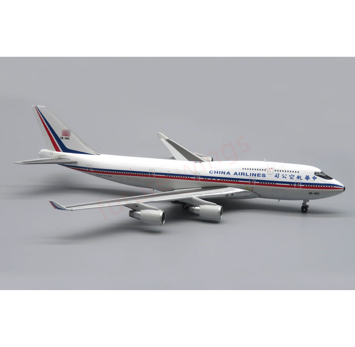 1:400 Apollo China Airlines B747-400 B-1866 Aircraft Model+Free Tractor