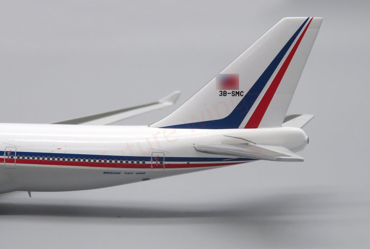 1:400 Apollo China Airlines B747-400 B-1866 Aircraft Model+Free Tractor