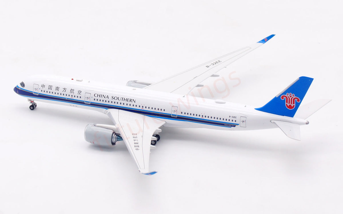 1:400 Aviation400 China Southern Airlines A350-900 B-32EE Aircraft Model+Free Tractor and Stand