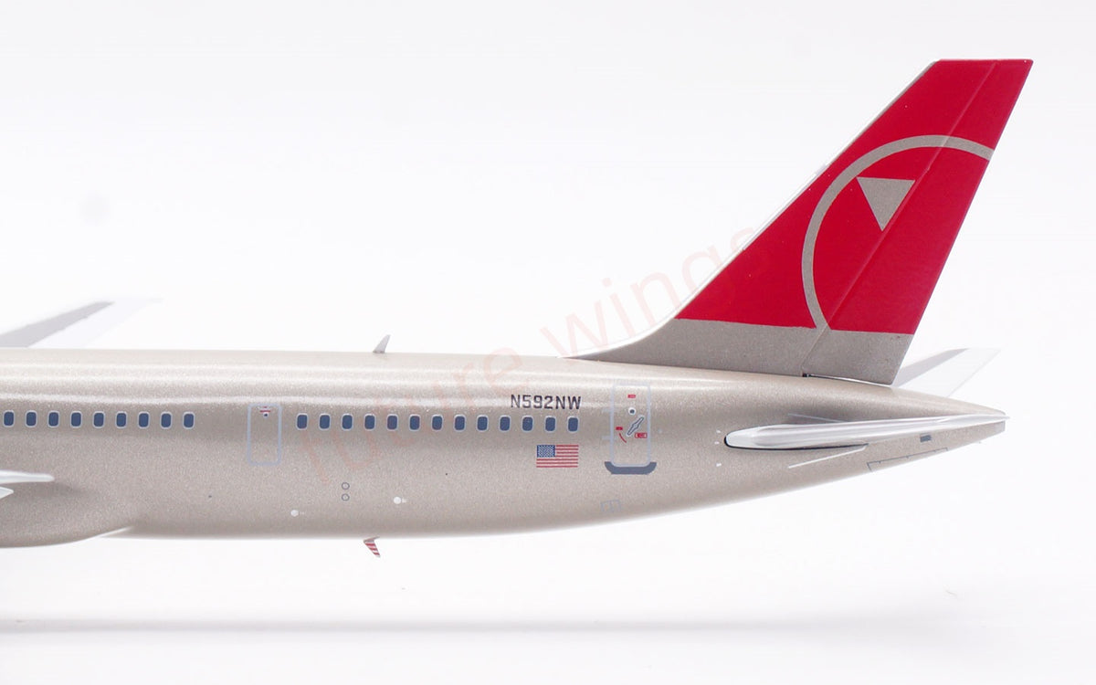 1:200 B-Models(InFlight200) Northwest Airlines B757-300 N592NW Diecast Aircraft Model