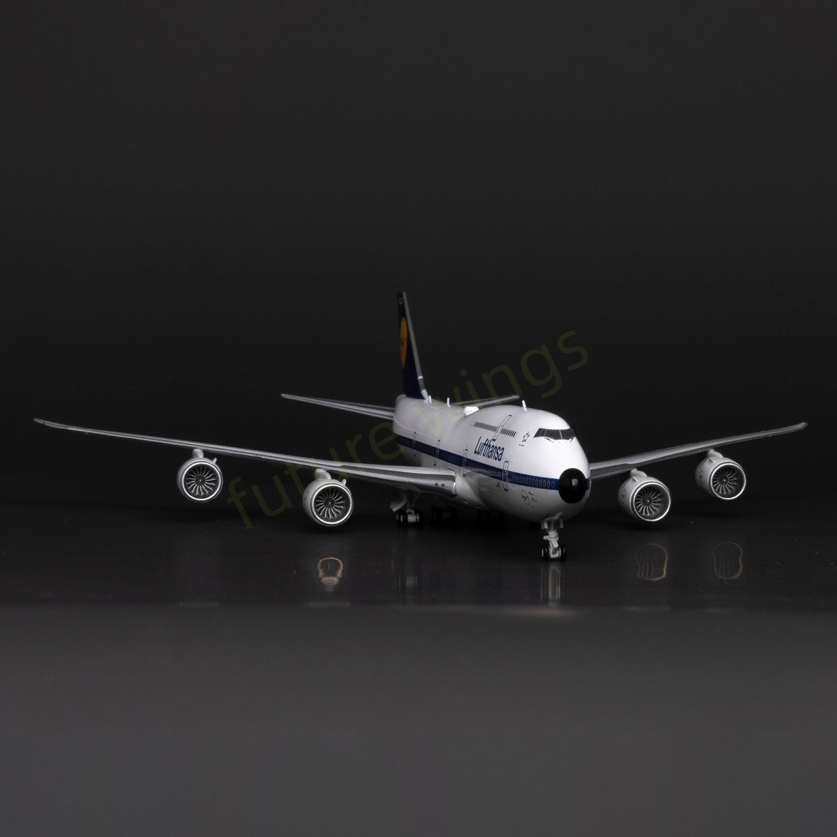 1:400 YY Wings Lufthansa Airlines B747-8 D-ABYT Aircraft Model+Free Tractor