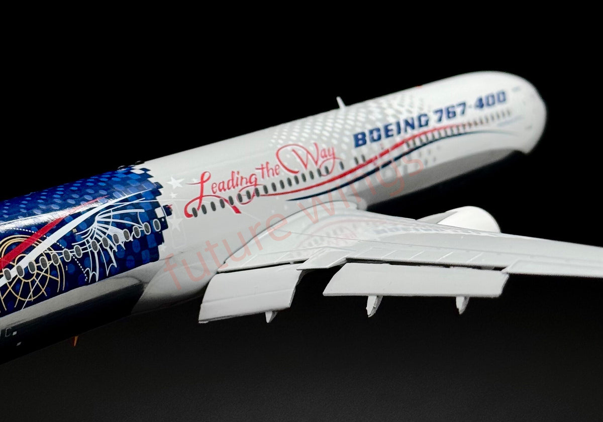 1:200 KJ Models(JC Wings)  Boeing House Color B767-400 N76400 Diecast Aircraft Model