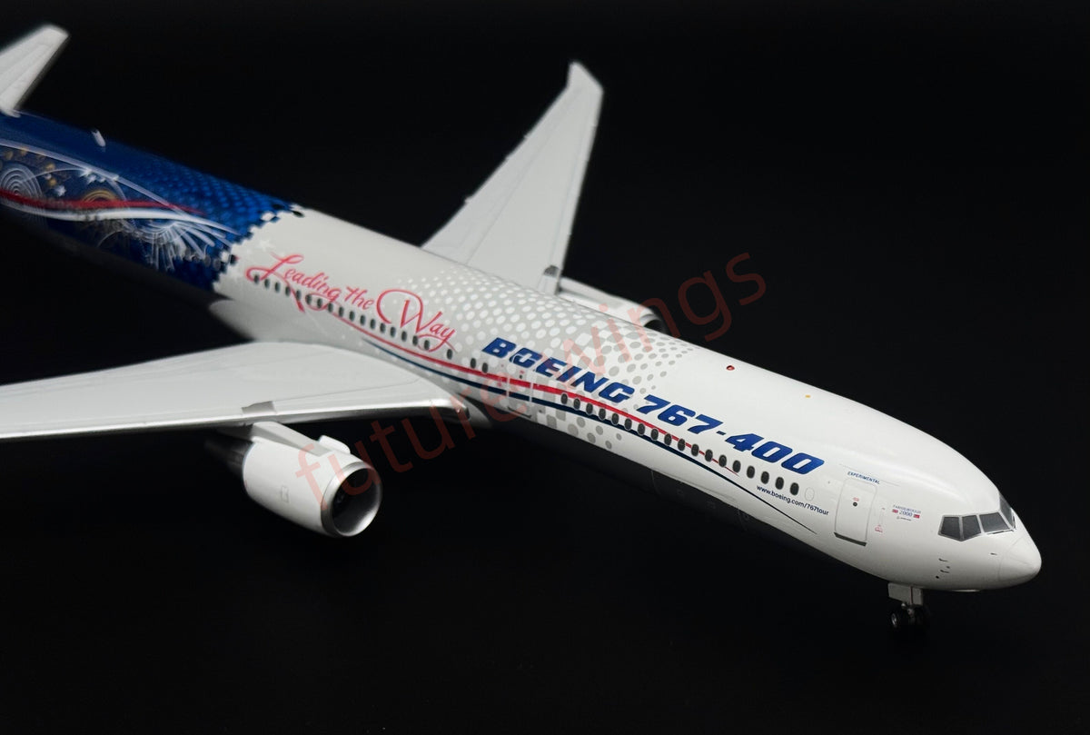 1:200 KJ Models(JC Wings)  Boeing House Color B767-400 N76400 Diecast Aircraft Model