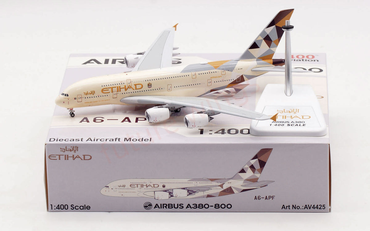 1:400 Aviation400 Etihad Airways A380 A6-APF Aircraft Model Free Tractor+Stand