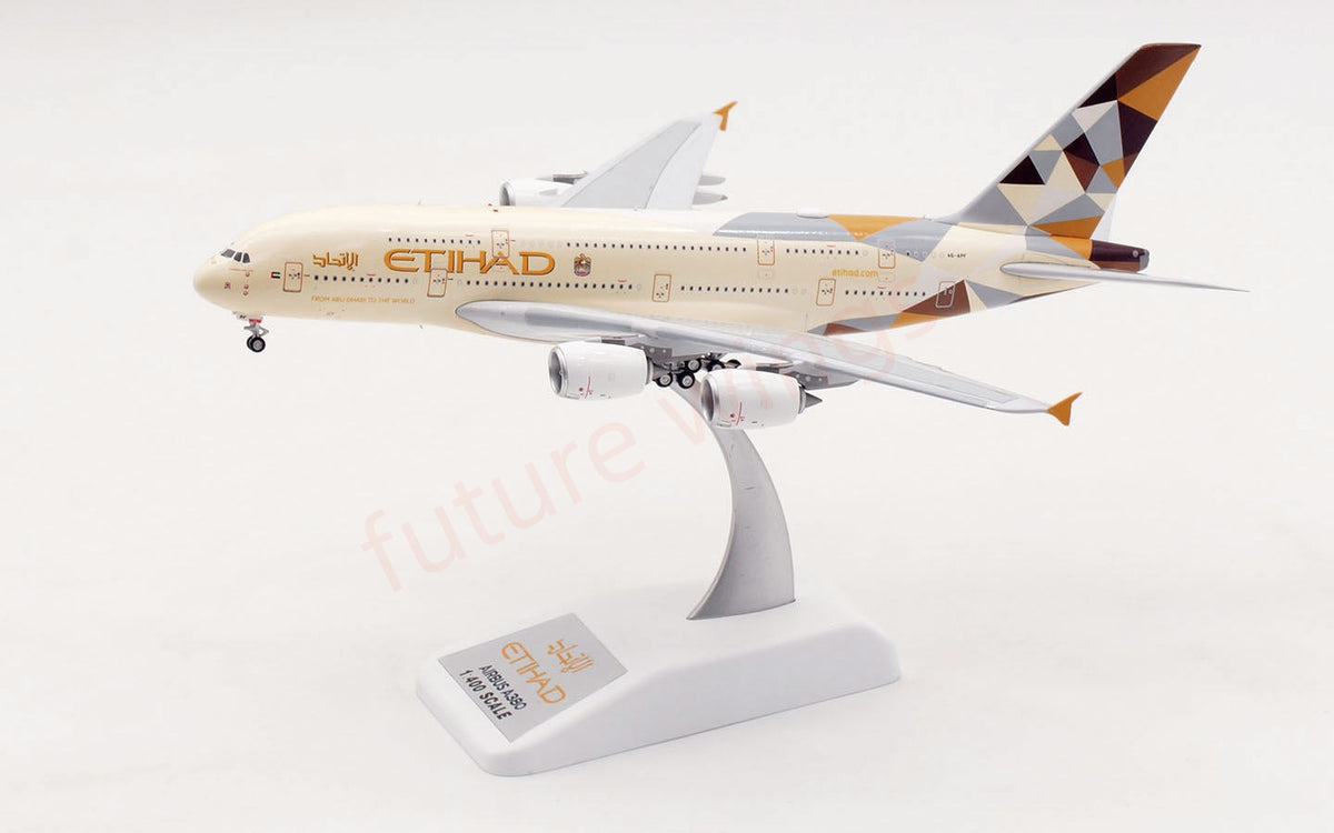 1:400 Aviation400 Etihad Airways A380 A6-APF Aircraft Model Free Tractor+Stand