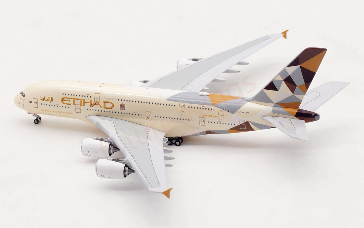1:400 Aviation400 Etihad Airways A380 A6-APF Aircraft Model Free Tractor+Stand