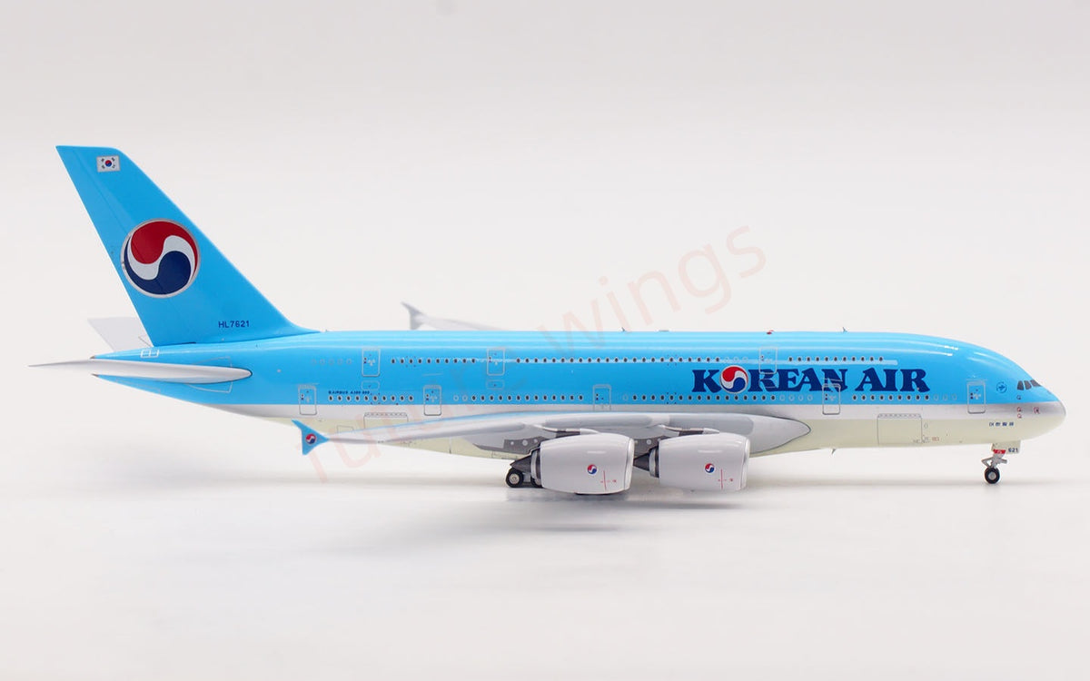 1:400 Aviation400 Korean Air A380 HL7621 Aircraft Model Free Tractor+Stand