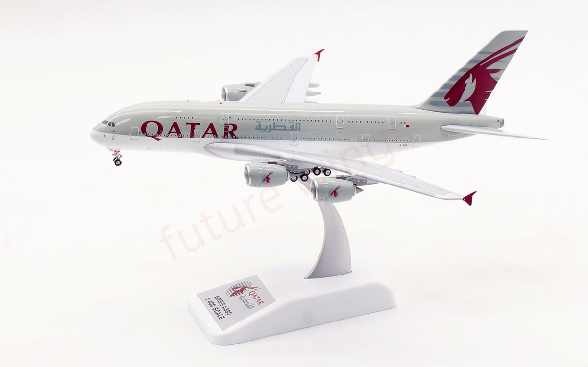 1:400 Aviation400 Qatar Airways A380 A7-APE Aircraft Model Free Tractor+Stand