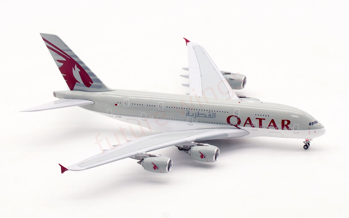 1:400 Aviation400 Qatar Airways A380 A7-APE Aircraft Model Free Tractor+Stand