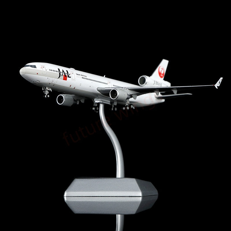 1:400 HX Models Japan Airlines JAL MD-11 JA8580 A8589 Aircraft Model+Free Tractor
