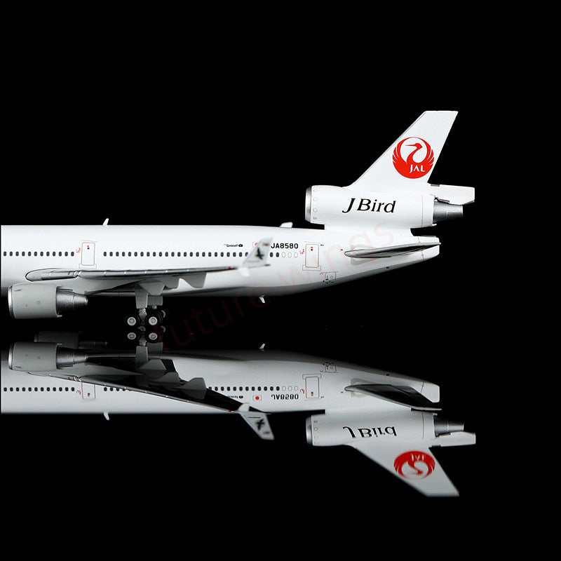 1:400 HX Models Japan Airlines JAL MD-11 JA8580 A8589 Aircraft Model+Free Tractor