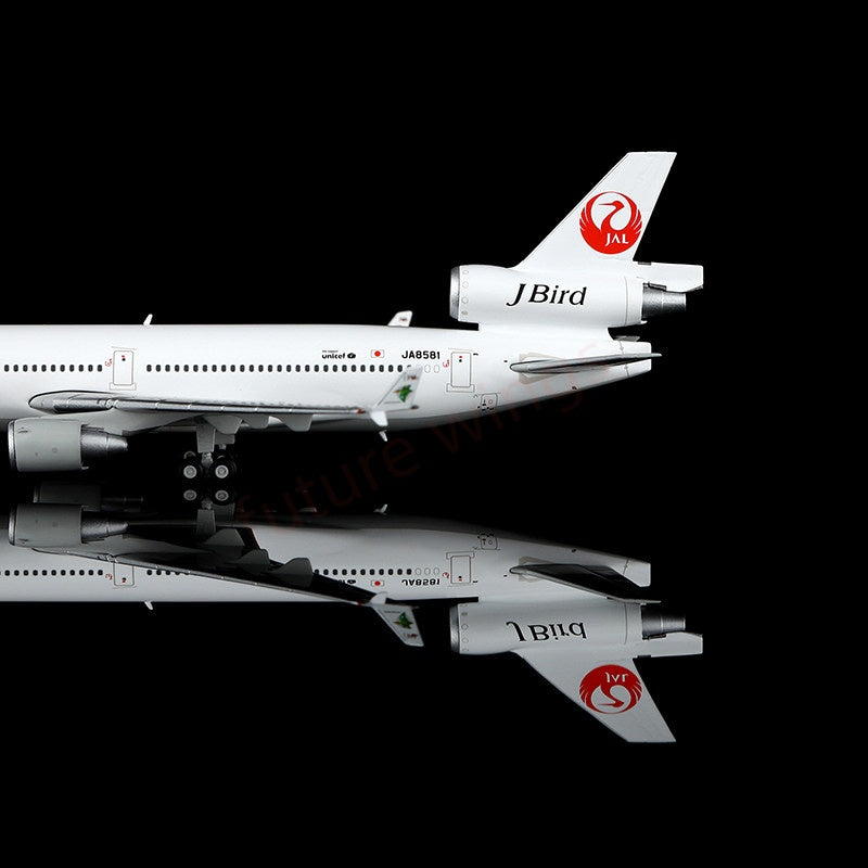 1:400 HX Models Japan Airlines JAL MD-11 JA8580 A8589 Aircraft Model+Free Tractor