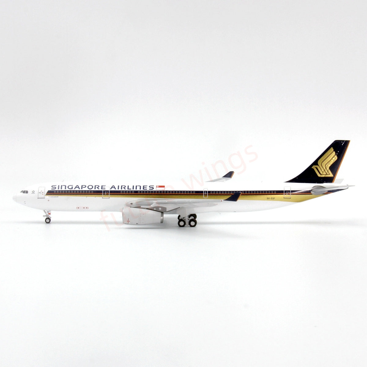 1:400 GeminiStar Singapore Airlines A330-300 9V-SSF Aircraft Model+Free Tractor